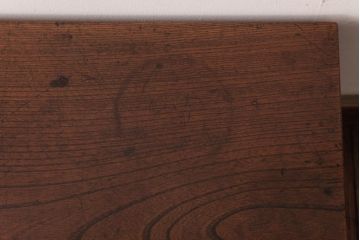アンティーク家具　和製アンティーク　明治期　木の味わい豊かな作りが魅力的なローテーブル(座卓、センターテーブル)