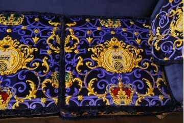 中古　イタリア　JUMBO COLLECTION(ジャンボ・コレクション)　ラブソファ(2人掛けソファ)