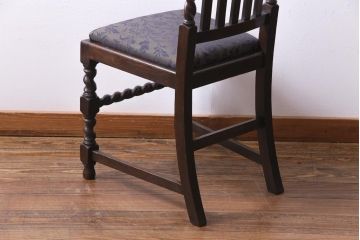 アンティーク家具　イギリスアンティーク　ジャコビアン様式　彫刻が目を引くダイニングチェア(ハイバックチェア、椅子)(1)