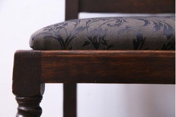 アンティーク家具　イギリスアンティーク　ジャコビアン様式　彫刻が目を引くダイニングチェア(ハイバックチェア、椅子)(2)