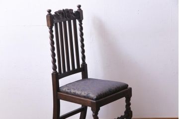 アンティーク家具　イギリスアンティーク　ジャコビアン様式　彫刻が目を引くダイニングチェア(ハイバックチェア、椅子)(3)