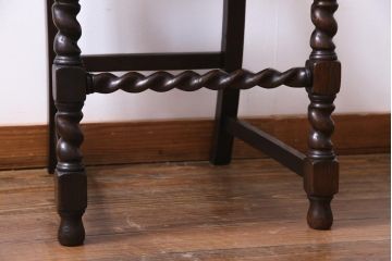 アンティーク家具　イギリスアンティーク　ジャコビアン様式　彫刻が目を引くダイニングチェア(ハイバックチェア、椅子)(3)