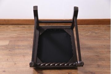 アンティーク家具　イギリスアンティーク　ジャコビアン様式　彫刻が目を引くダイニングチェア(ハイバックチェア、椅子)