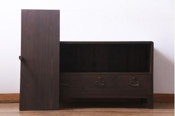 レトロ家具　昭和レトロ　リメイク　モールガラス入り　古い木の質感が魅力的な脚付きローボード(戸棚、収納棚)