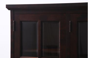 リメイク　北海道民芸家具　脚付き　品のある佇まいがお洒落なキャビネット(食器棚、飾り棚、収納棚)(1)