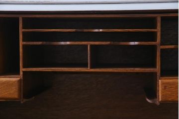 ペイント家具　イギリスアンティーク　淡い色合いがシックなビューローブックケース(ライティングビューロー、本箱、ワークデスク、在宅ワーク、在宅用)