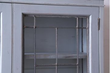 ペイント家具　イギリスアンティーク　淡い色合いがシックなビューローブックケース(ライティングビューロー、本箱、ワークデスク、在宅ワーク、在宅用)