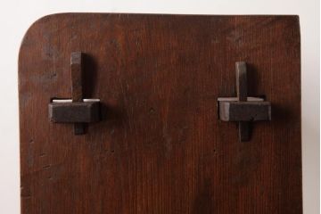 レトロ家具　昭和初期　栓材　楔(くさび)留め　レトロな雰囲気漂う本棚(飾り棚、陳列棚)