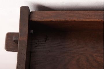 レトロ家具　昭和初期　栓材　楔(くさび)留め　レトロな雰囲気漂う本棚(飾り棚、陳列棚)