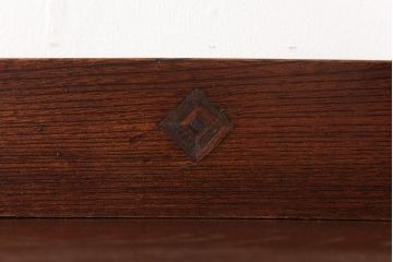 レトロ家具　昭和初期　栓材　楔(くさび)留め　レトロな雰囲気漂う本棚(飾り棚、陳列棚)