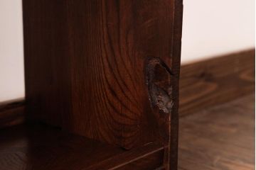 レトロ家具　昭和初期　栓材　楔(くさび)留め　レトロな雰囲気漂う本棚(飾り棚、陳列棚)