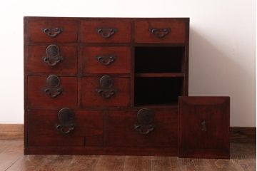 アンティーク家具　古民具　明治期　檜材　漆塗り　趣きと味わいが魅力的な時代箪笥(引き出し)