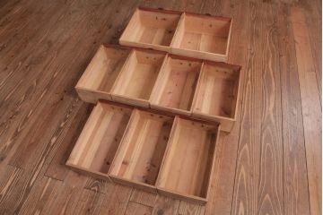 アンティーク家具　古民具　明治期　檜材　漆塗り　趣きと味わいが魅力的な時代箪笥(引き出し)