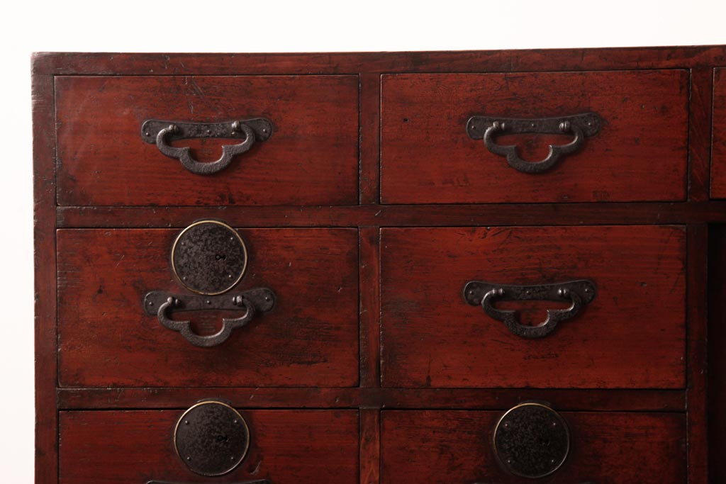 アンティーク家具　古民具　明治期　檜材　漆塗り　趣きと味わいが魅力的な時代箪笥(引き出し)