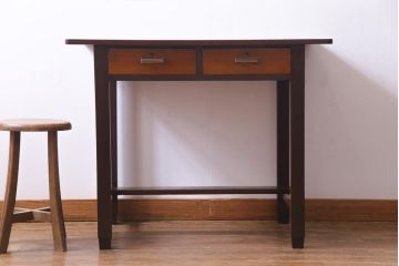 レトロ家具　昭和レトロ　ツートーンカラーが粋なワークデスク(平机、在宅ワーク、在宅用)