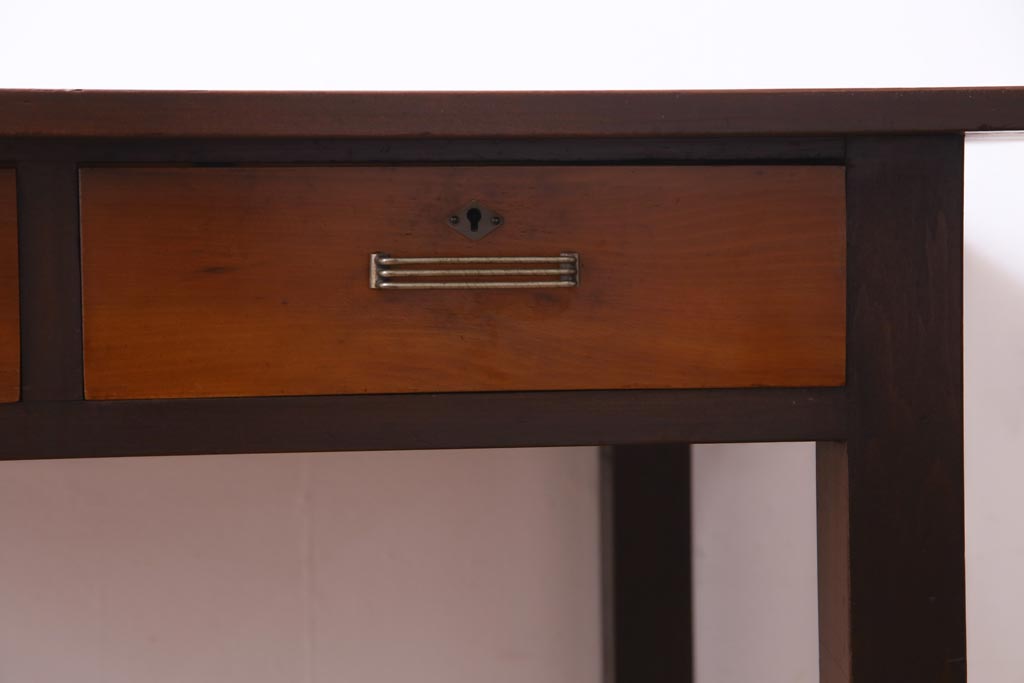 レトロ家具　昭和レトロ　ツートーンカラーが粋なワークデスク(平机、在宅ワーク、在宅用)