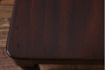 アンティーク家具　フランスアンティーク　マホガニー材　艶を帯びた滑らかな木肌が上品な板座チェア(ダイニングチェア、椅子)(1)