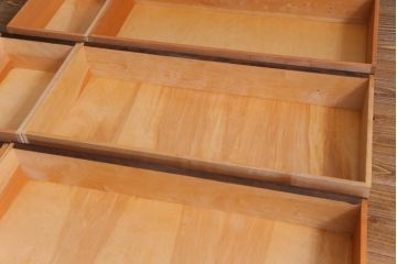 リメイク家具　ビンテージ　松本民芸家具　品良く仕上げてくれるローチェスト(引き出し、和タンス)(2)