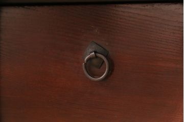 アンティーク家具　和製アンティーク　前面ケヤキ材　縁起の良い金具が魅力的な仙台箪笥(野郎箪笥、衣装箪笥、和タンス)