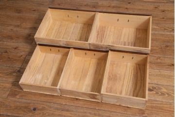 和製ビンテージ　松本民芸家具　M.C型　角手が目を引く和モダンの茶棚(飾棚、茶箪笥、茶タンス)