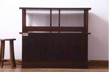 中古　岩谷堂箪笥　堅牢な雰囲気漂う和モダンな飾り棚(茶棚)