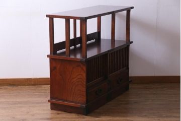 中古　岩谷堂箪笥　堅牢な雰囲気漂う和モダンな飾り棚(茶棚)