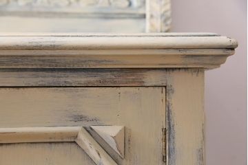 ペイント家具　イギリスアンティーク　シャビーなペイントが味わい添えるサイドボード(収納棚、引き出し)