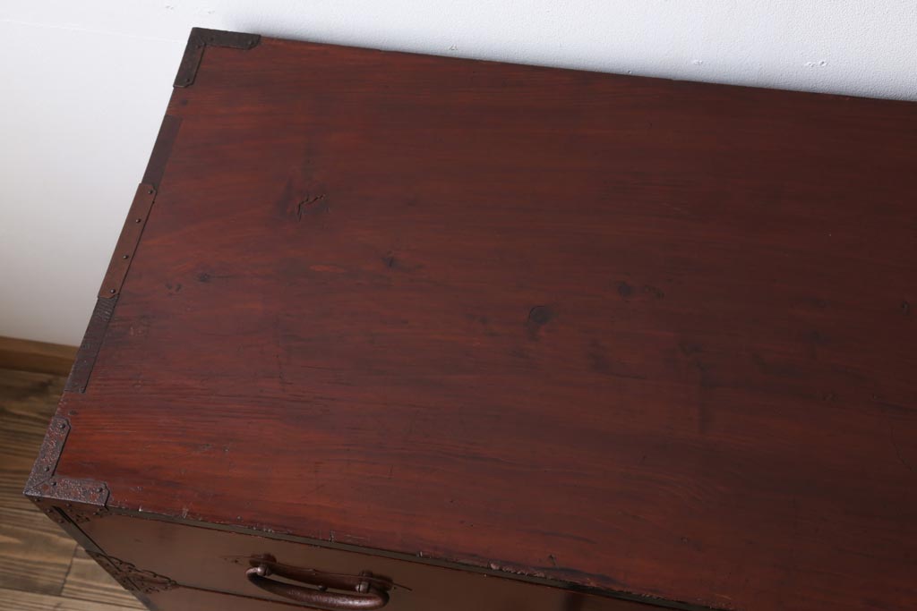 アンティーク家具　極上品　古民具・骨董　明治大正期　前面欅材　アンティーク最上箪笥(衣装箪笥)