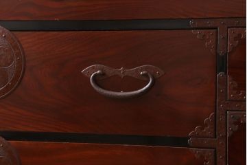 アンティーク家具　極上品　古民具・骨董　明治大正期　前面欅材　アンティーク最上箪笥(衣装箪笥)