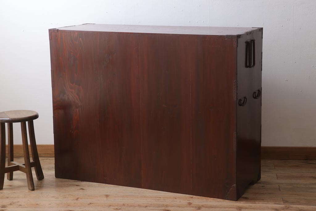 アンティーク家具　極上品　古民具・骨董　明治大正期　前面欅材　アンティーク最上箪笥(衣装箪笥)