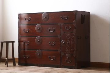 アンティーク家具　極上品　古民具・骨董　明治大正期　前面欅材　アンティーク最上箪笥(衣装箪笥)