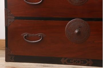 アンティーク家具　極上品　古民具・骨董　明治大正期　前面欅材　アンティーク最上箪笥(衣装箪笥)