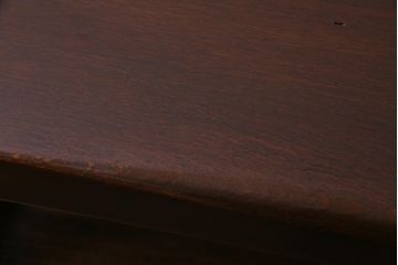 ヴィンテージ家具　ビンテージ　オーク材　楔(くさび)式　シックで落ち着いた雰囲気が魅力的なダイニングテーブル