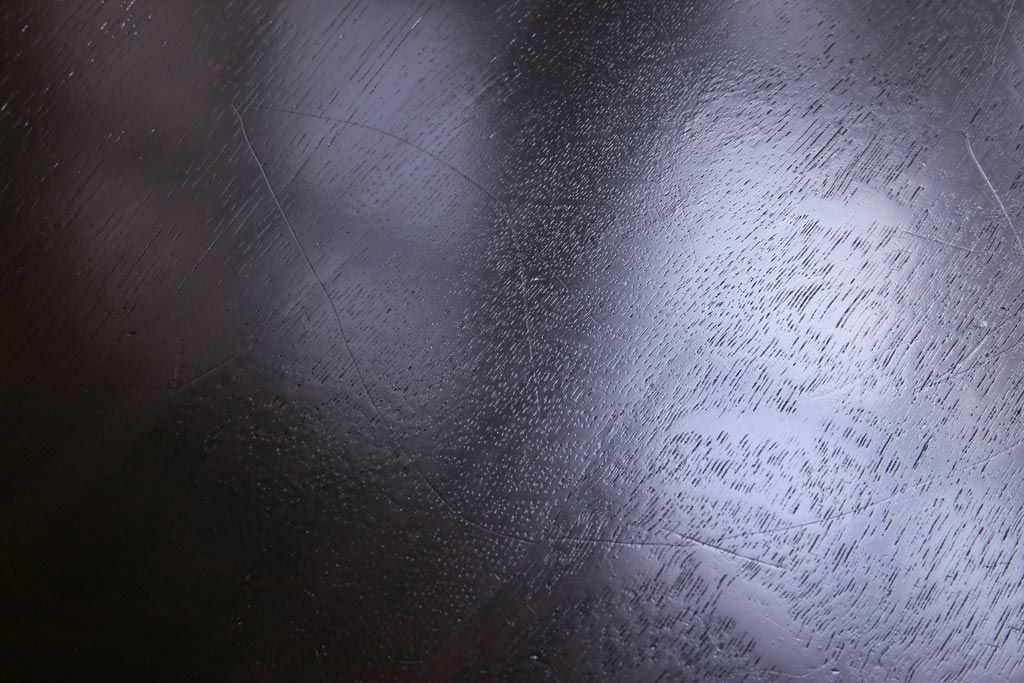 ヴィンテージ家具　ビンテージ　オーク材　楔(くさび)式　シックで落ち着いた雰囲気が魅力的なダイニングテーブル