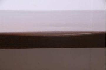 ヴィンテージ家具　ビンテージ　オーク材　楔(くさび)式　シックで落ち着いた雰囲気が魅力的なダイニングテーブル