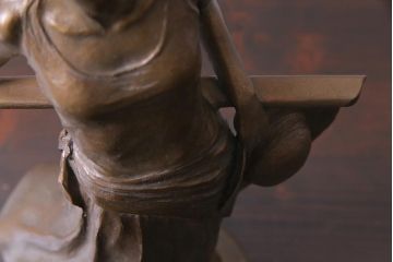 アンティーク雑貨　大道寺光弘　作品名「藍色の風」　ブロンズ像
