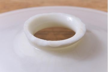 戦前　和製アンティーク　レトロな佇まいが趣きあふれる平笠ペンダントライト(天井照明、吊り下げ照明)(1)