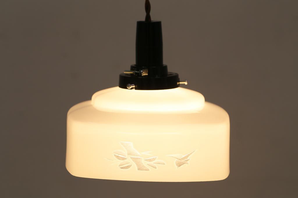 和製アンティーク　切子　四角いフォルムがレトロな雰囲気醸し出すペンダントライト(天井照明、吊り下げ照明)