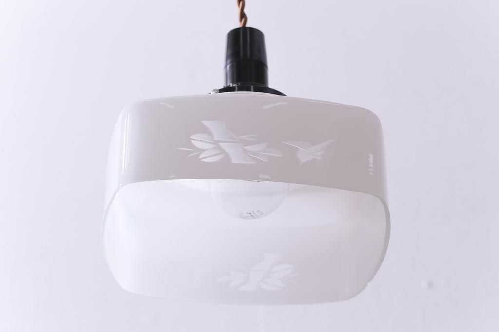 和製アンティーク　切子　四角いフォルムがレトロな雰囲気醸し出すペンダントライト(天井照明、吊り下げ照明)