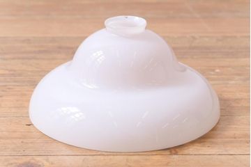 昭和初期　つるりとしたフォルムと質感が魅力のペンダントライト(天井照明、電笠)