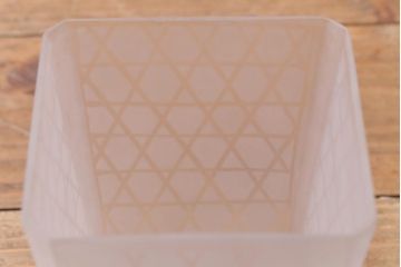 和製アンティーク　籠目紋様が素敵なすりガラスシェードのペンダントライト(天井照明、吊り下げ照明)