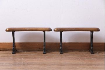アンティーク雑貨　伝統工芸　輪島塗　輪光堂　共箱付き　黒漆　梨地　高級感を漂わせる脇息一対(肘置き、肘掛け)