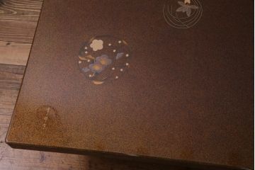 中古　山本幸三郎作　輪島塗　梨地蒔絵　草花の図　日本風情漂う上品な座卓(ローテーブル)