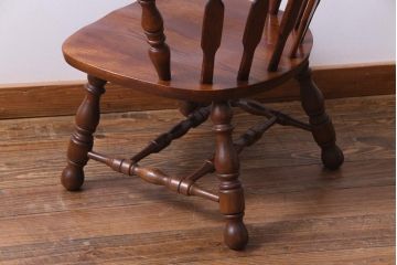 ヴィンテージ家具　国産ビンテージ　ナラ材　座面低め　男前な雰囲気漂うスモーカーズボウ(板座チェア、椅子、ダイニングチェア)