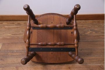 ヴィンテージ家具　国産ビンテージ　ナラ材　座面低め　男前な雰囲気漂うスモーカーズボウ(板座チェア、椅子、ダイニングチェア)(1)