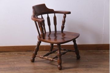 ヴィンテージ家具　国産ビンテージ　ナラ材　座面低め　男前な雰囲気漂うスモーカーズボウ(板座チェア、椅子、ダイニングチェア)(2)