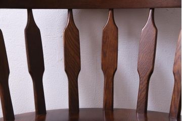 ヴィンテージ家具　国産ビンテージ　ナラ材　座面低め　男前な雰囲気漂うスモーカーズボウ(板座チェア、椅子、ダイニングチェア)(2)