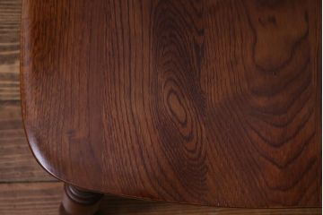 ヴィンテージ家具　国産ビンテージ　ナラ材　座面低め　男前な雰囲気漂うスモーカーズボウ(板座チェア、椅子、ダイニングチェア)(2)