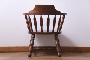 ヴィンテージ家具　国産ビンテージ　ナラ材　座面低め　男前な雰囲気漂うスモーカーズボウ(板座チェア、椅子、ダイニングチェア)(2)