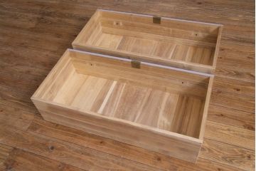 ペイント家具　箪笥をフレンチ風にアレンジしたリメイクローボード(リビングボード)